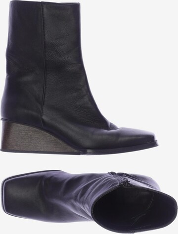 COS Dress Boots in 37 in Black: front