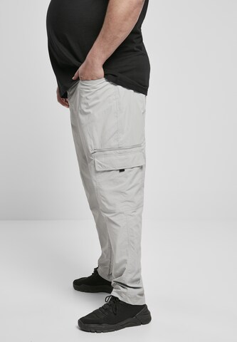 Regular Pantalon cargo Urban Classics en gris