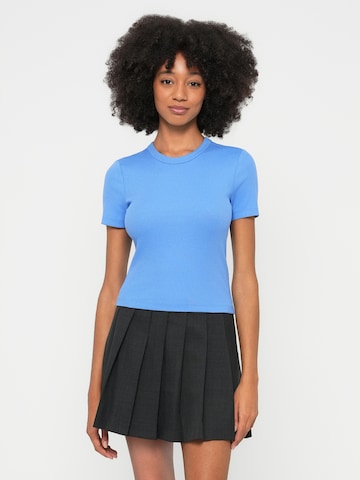 ONLY Shirt 'ONLVAL' in Blue: front