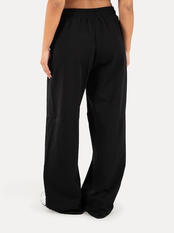 Smilodox Loose fit Trousers ' Veyt ' in Black