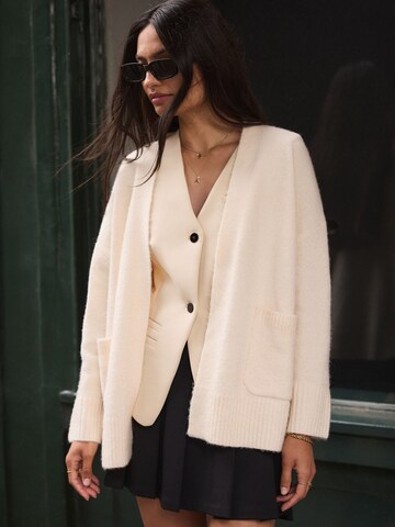 Cardigan Next en blanc