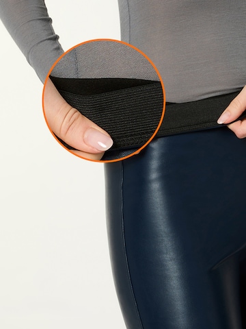 Nur Die Flared Vegane Flared Leggings in Leder-Optik ' NUR DIE x KILIAN KERNER ' in Blau