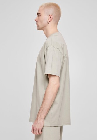 T-Shirt Urban Classics en vert