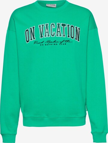 On Vacation Sweatshirt 'College' in Green: front