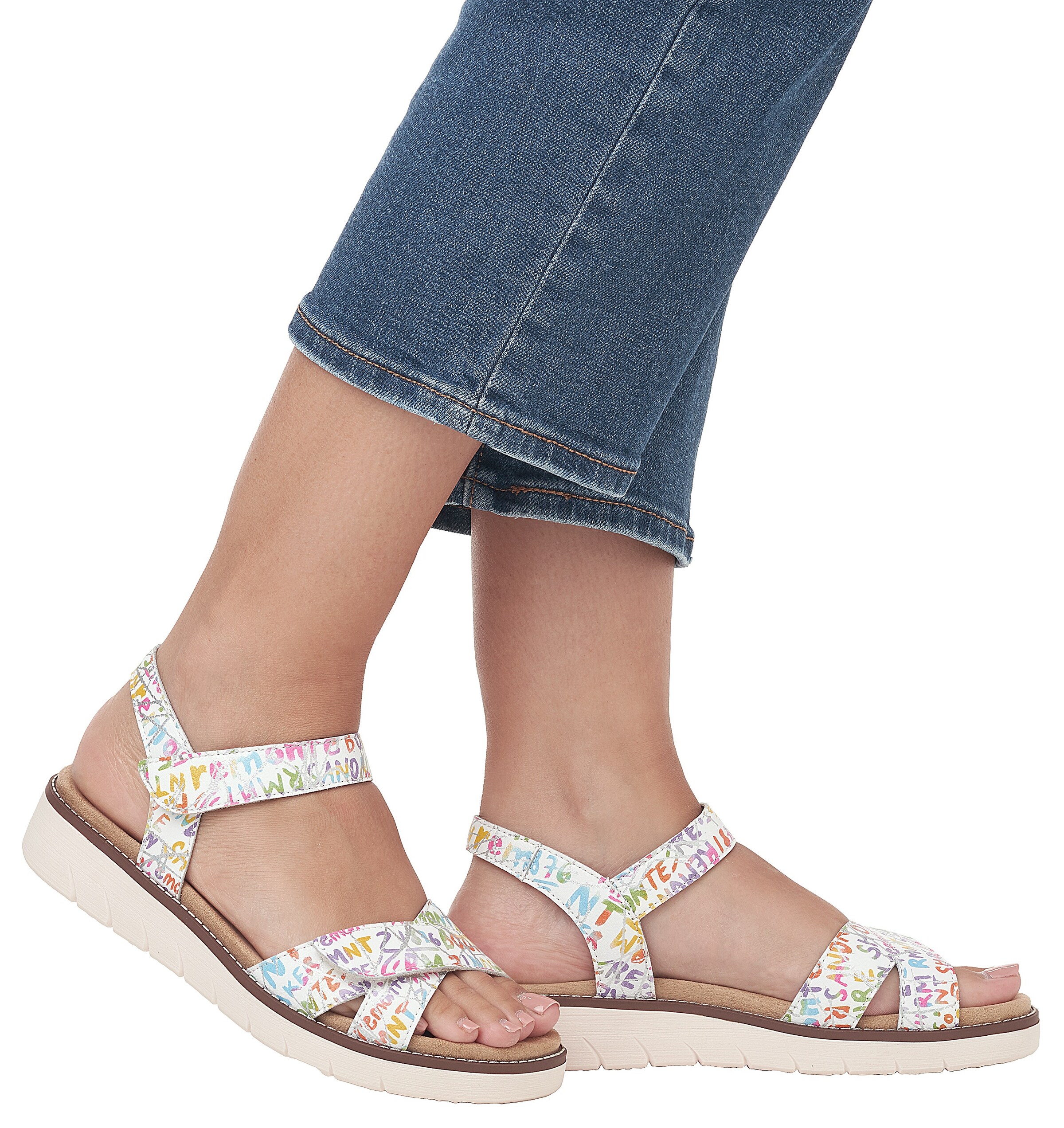 REMONTE Strap Sandals in White: front