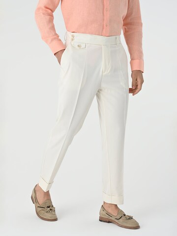 Antioch Regular Trousers with creases in Beige
