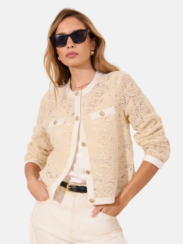 Lipsy Плетена жилетка в бежово: отпред