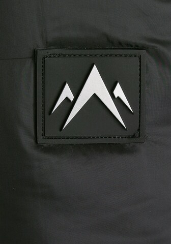 ALPENBLITZ Winter Coat in Black