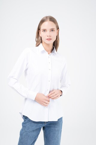 Camicia da donna 'Margarita' di DENIM CULTURE in bianco: frontale