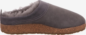 HAFLINGER Slippers in Grey