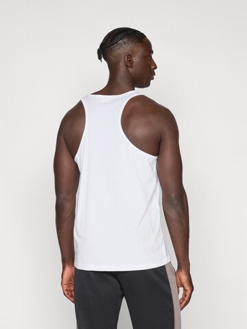 Champion Authentic Athletic Apparel Paita värissä musta