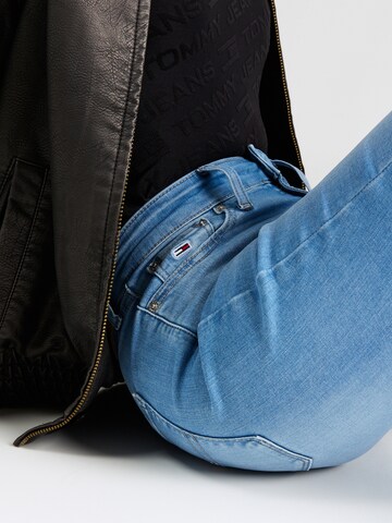 Coupe slim Jean 'Nora' Tommy Jeans en bleu