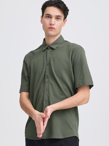 Casual Friday Слим Рубашка 'CFFolke' в Зеленый: спереди