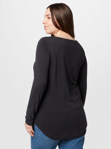 Vero Moda Curve Shirt 'Filli' in Black