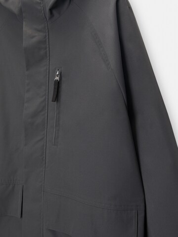 Pull&Bear Between-season jacket in Black