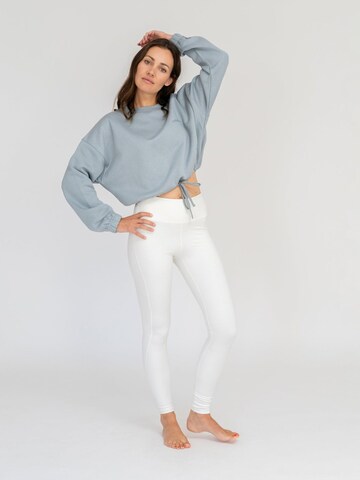 LOTUSCRAFTS Sportsweatshirt 'NIA'‌‌‌‌‌ in Blau