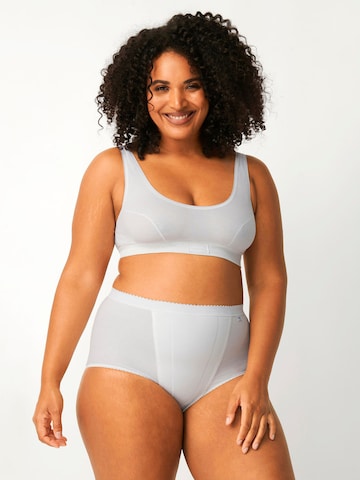 SLOGGI Panty ' Control ' in White: front