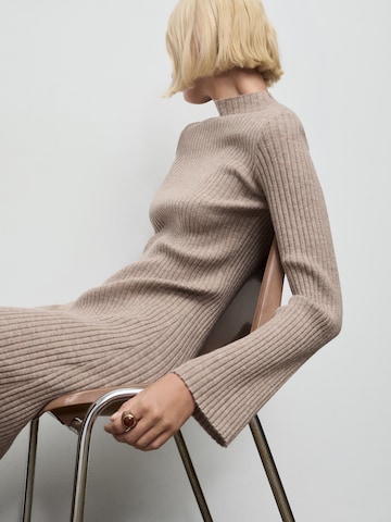 MANGO Neulemekko 'Kikita' värissä beige