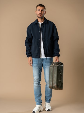 Petrol Industries Övergångsjacka i blå