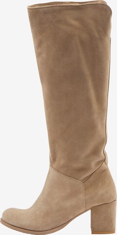 Usha Boots in Beige: front