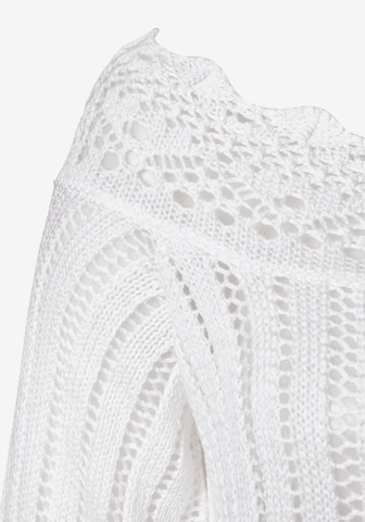 VIVANCE Sweater in White