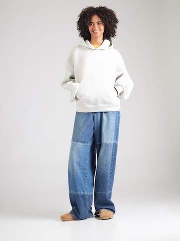 WEEKDAY - Sudadera 'Petra' en gris