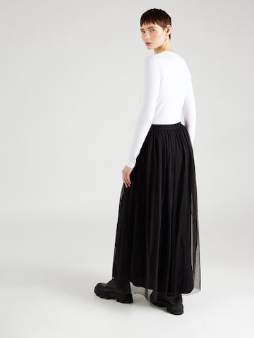 Gina Tricot Skirt in Black