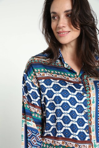 Cassis Blouse in Blue