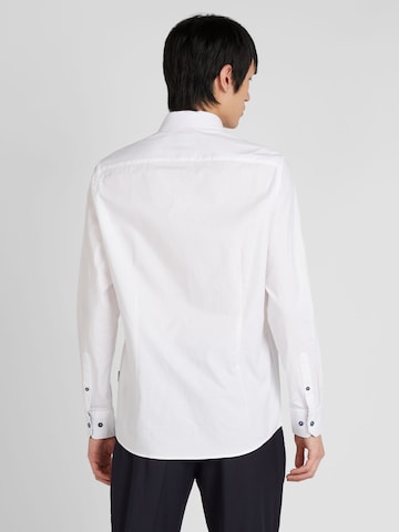 bugatti - Ajuste regular Camisa en blanco
