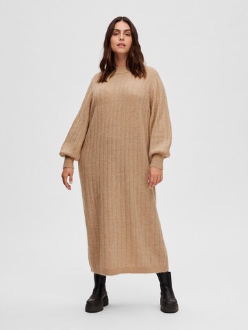 SELECTED FEMME Knitted dress in Beige