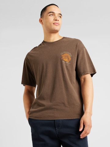 JACK & JONES Koszulka 'VENOM' w kolorze brązowy