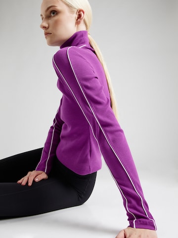 Nike Sportswear Shirt in Lila