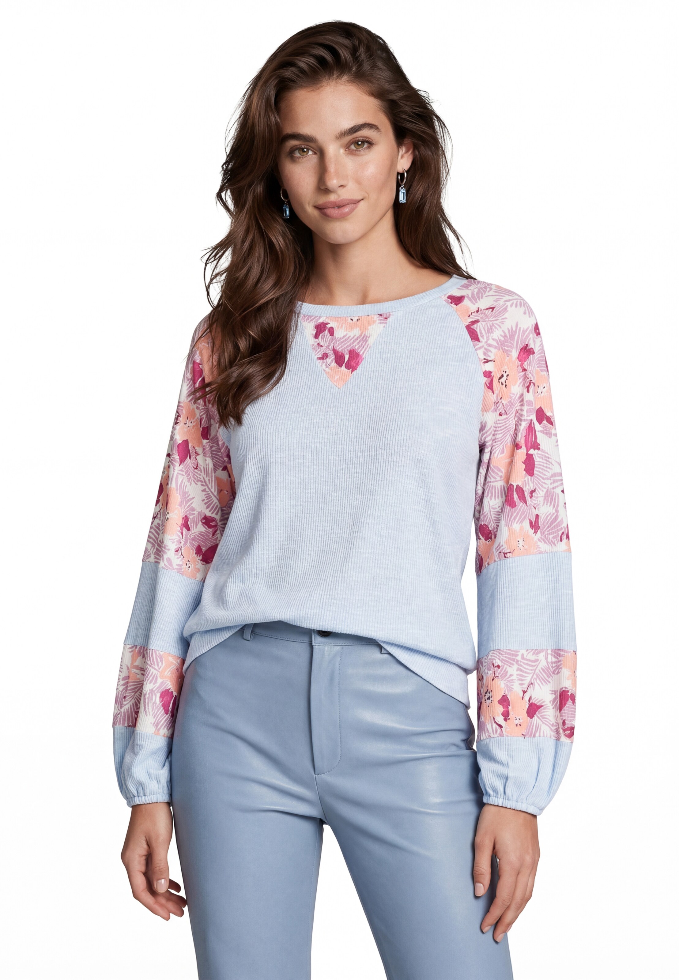 faina Blouse in Blue: front