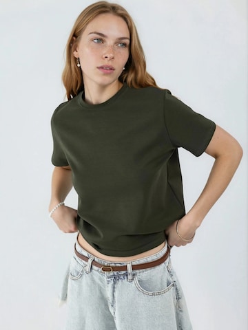 T-shirt Busem en vert : devant