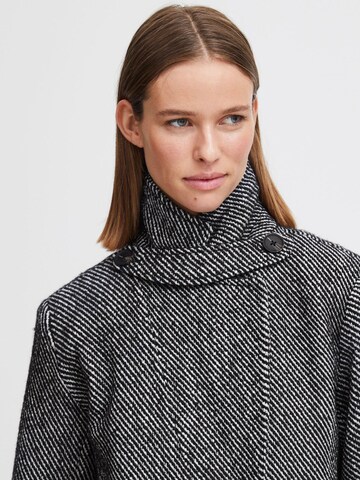 Cappotto di mezza stagione 'Bitto' di b.young in nero