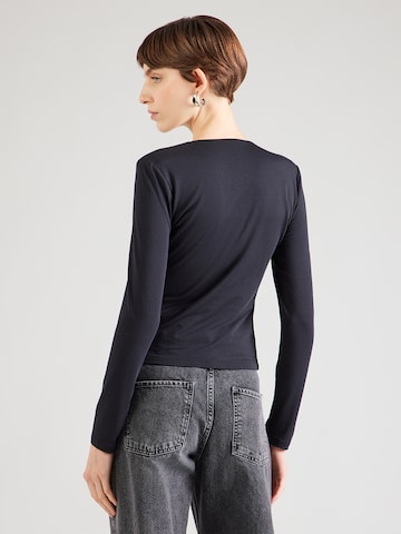 Abercrombie & Fitch T-shirt i svart