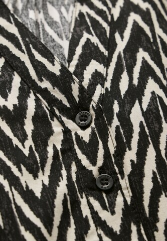 STREET ONE Gemusterte Bluse in Schwarz