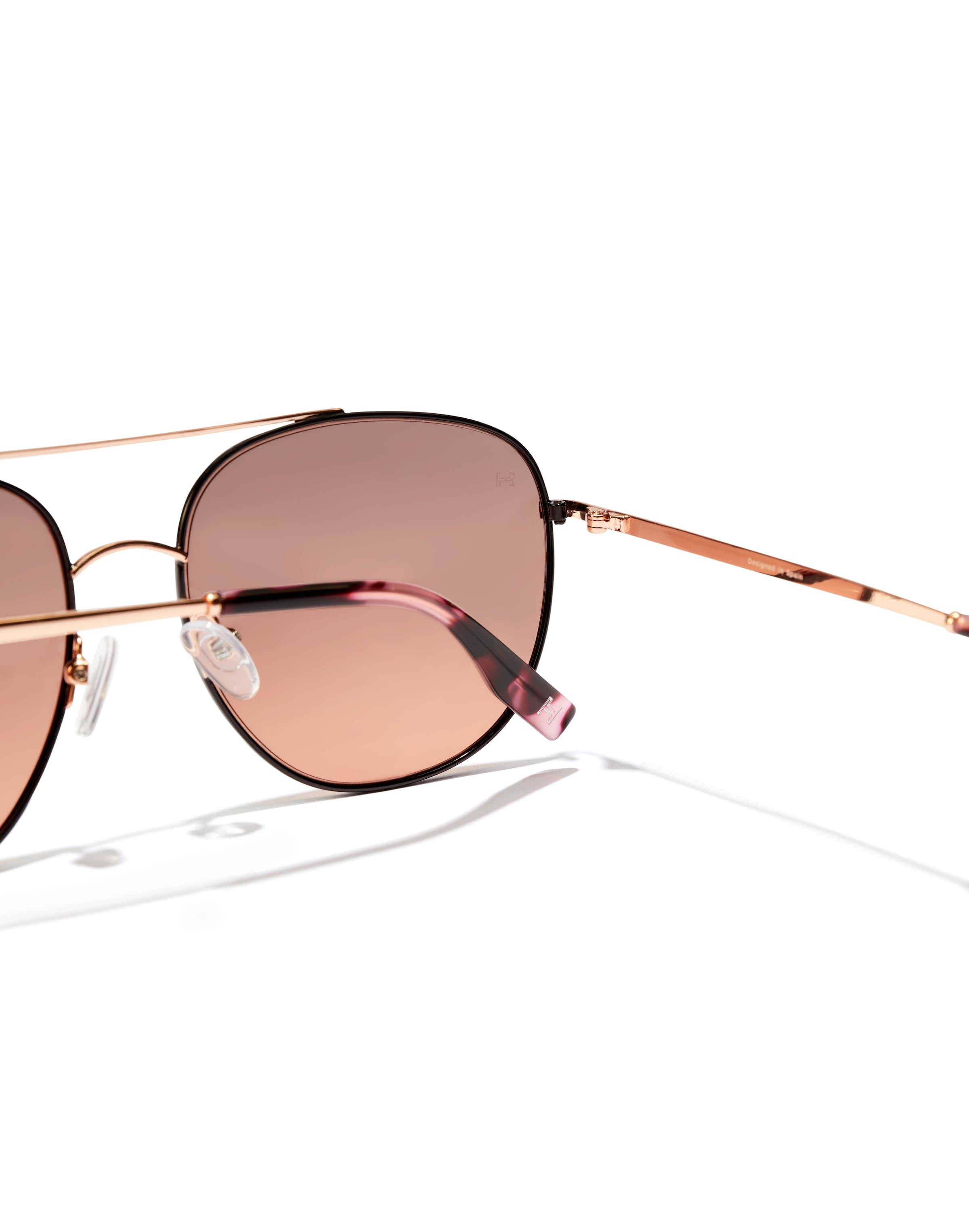 HAWKERS Napszemüveg 'SWAG' - rózsaszín