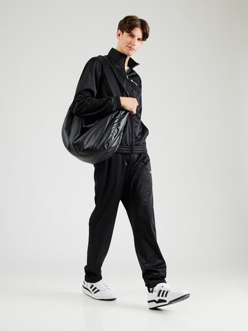 Survêtement 'ICONS' Champion Authentic Athletic Apparel en noir