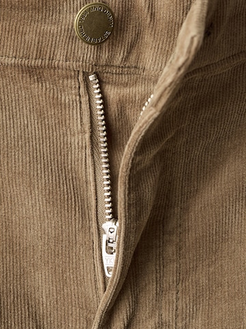 MANGO Bootcut Jeans in Braun