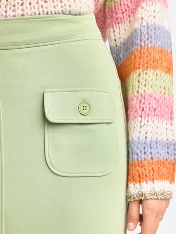 Rich & Royal - Falda en verde