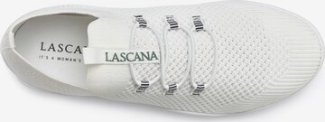 LASCANA Låg sneaker i vit