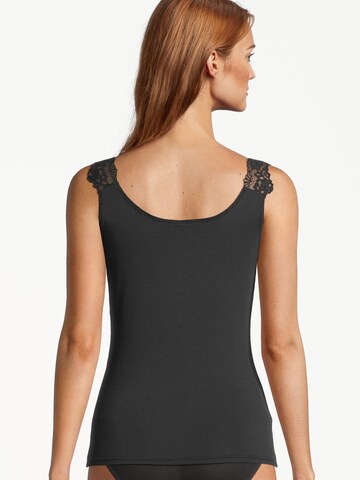 Nina von C. Unterhemd 'Romance' in Schwarz