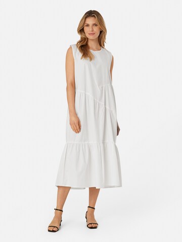 Masai Summer Dress 'Nayan' in White: front