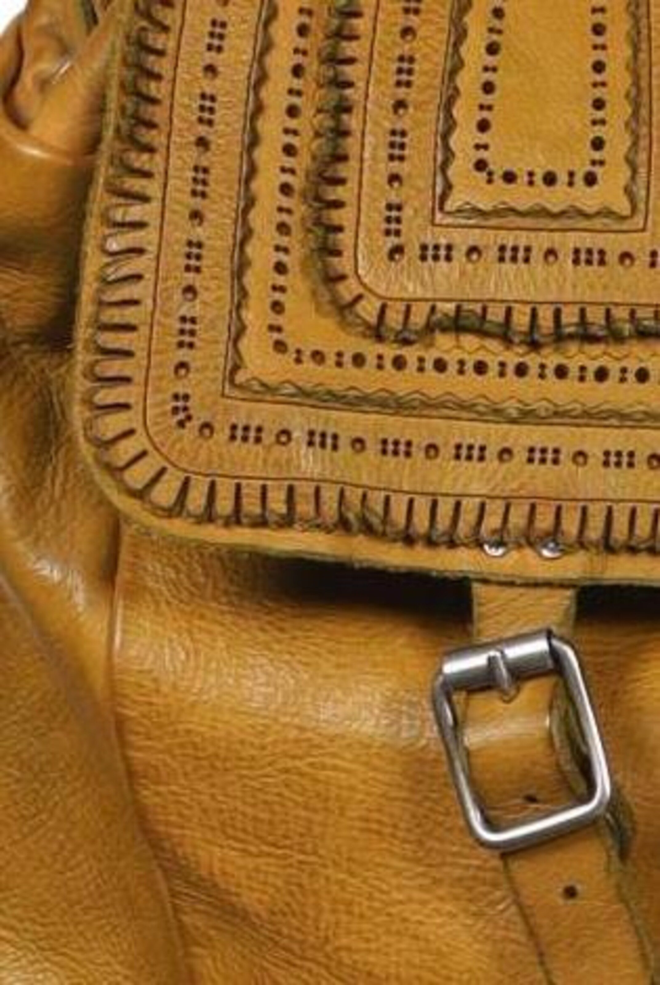 Campomaggi Backpack in One size in Yellow