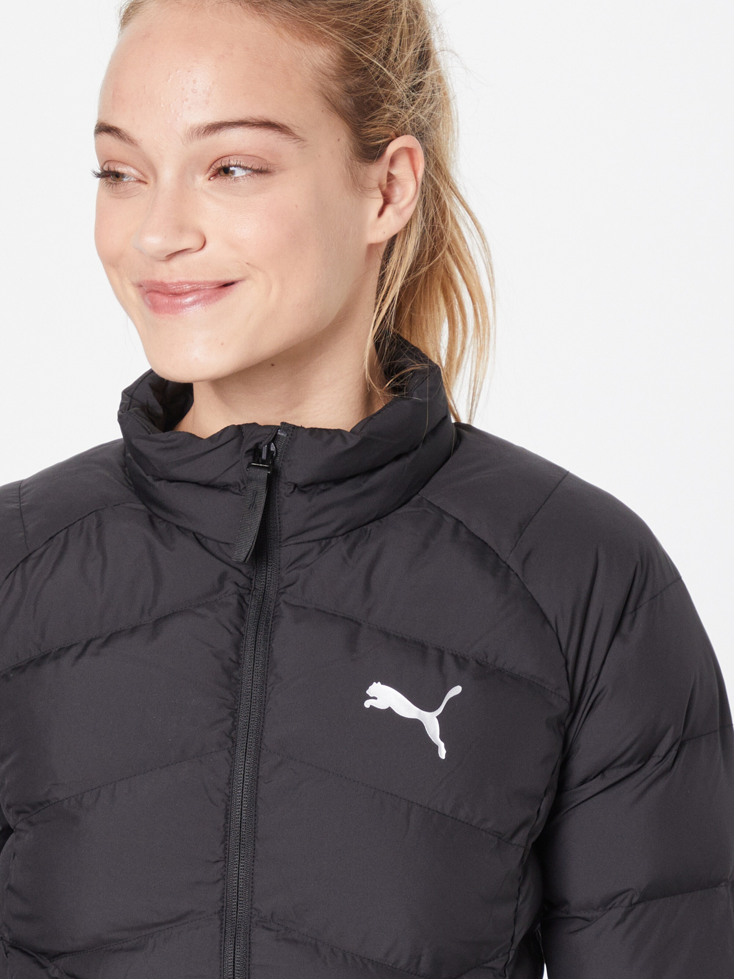 Frauen Sportarten PUMA Sportjacke in Schwarz - EU05961 Frauen Sportarten PUMA Sportjacke in Schwarz - EU05961