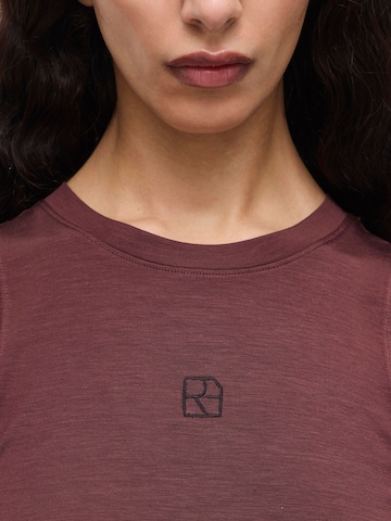 ROUGE EDIT Top in Bruin