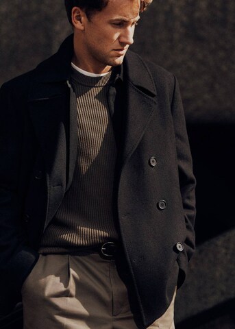 MANGO MAN Between-Seasons Coat 'Tinof' in Black