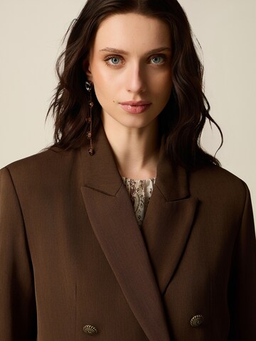oltre Blazer in Brown