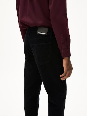 ARMEDANGELS Loose fit Trousers in Black